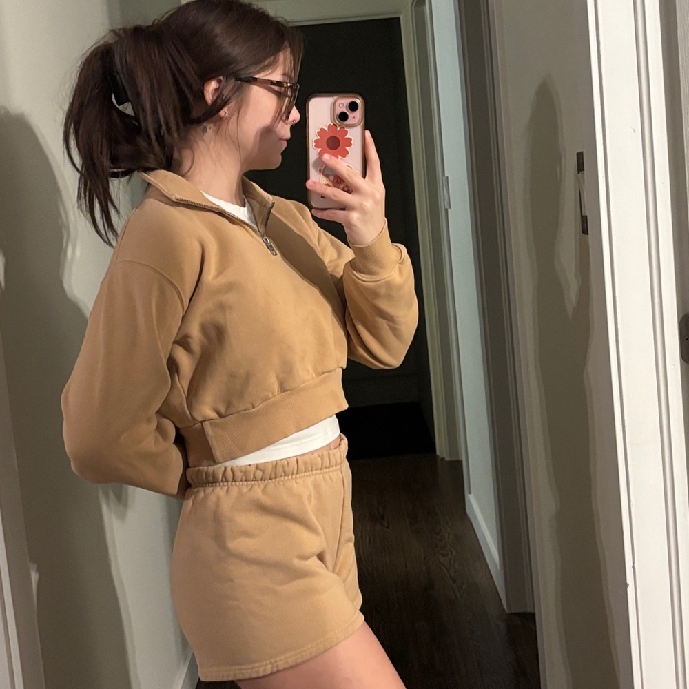 TNA by Aritzia CozyAf Fleece tan crop quarter zip and short set 🤎